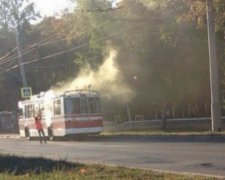 Пасажири рятувалися з димлячого тролейбуса
