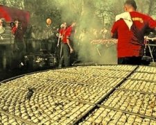 Як у Запоріжжі кулінарний рекорд встановлювали