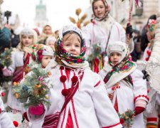 Різдво в Україні: топ колядок трьома мовами для всієї родини