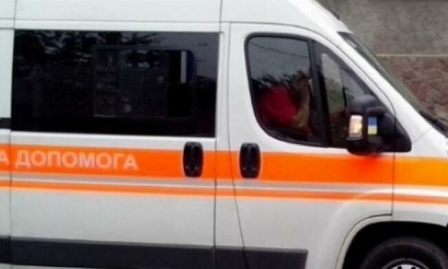 Водій збив двох жінок з дітьми та втік