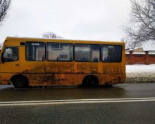 В Днепре маршрутка развалилась прямо на ходу: отличный сервис, прокатились с ветерком