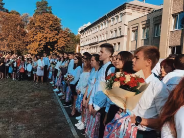 Запорізьких вчителів залишать без квітів 1 вересня, а вони й раді