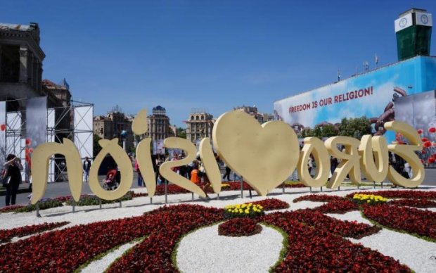 Підфарбували, підмазали, поїхали - Київ зустрічає Євробачення
