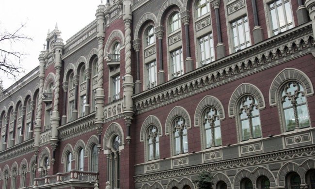 Ніяких кредитів: банки придумали, як ускладнити життя українцям