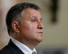 Покидьок: Аваков відреагував на "Сенцова-терориста"
