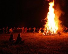 Упал в купальский костер: 5-летний мальчик умер в больнице