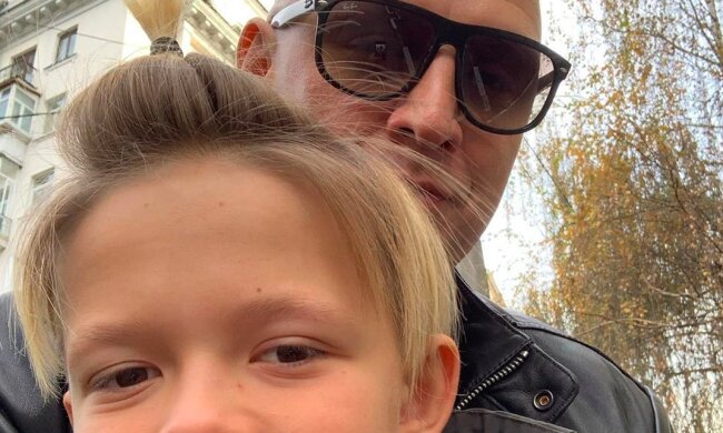 "Красавчики!": Потап показал, как они с сыном отметят Рождество