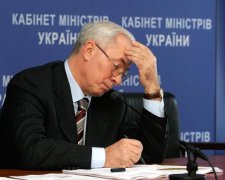 Йолка, кровосісі, зрада і перемога: найкращі меми України часів незалежності