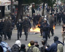 Поліцейські застосували насильство проти протестувальників у центрі міста: це громадянська війна?