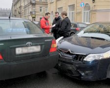 Нові штрафи і оформлення ДТП: все, що необхідно знати водіям