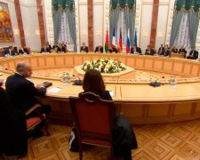 Мінський процес: бойовикам готують цікаві документи