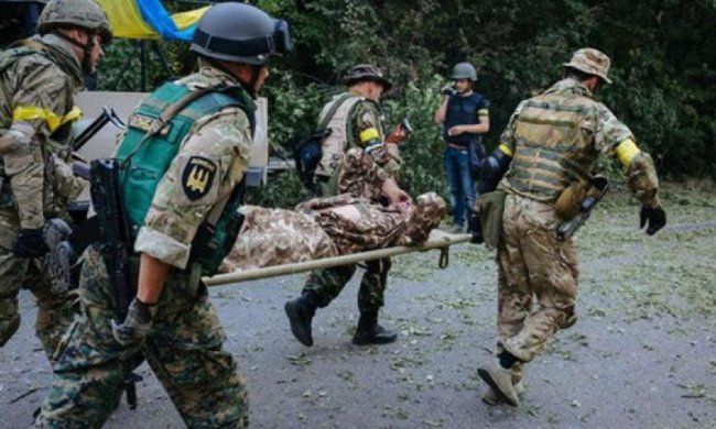 Виходити з Іловайська наказав генерал Хомчак - слідство