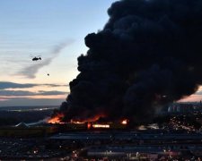 На згарищі в Москві запропонували шукати візитку Яроша