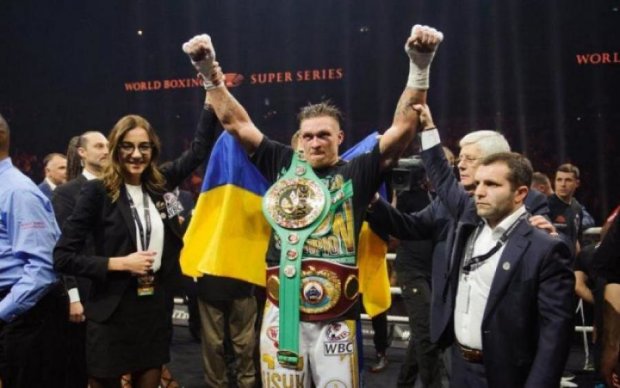 Бой Усик-Гассиев: украинский чемпион показал, как готовится к решающему бою
