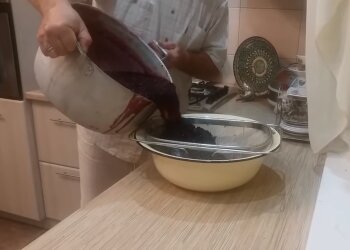 Приготовление Спотыкача, кадр из видео