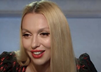 Оля Полякова, скриншот из видео