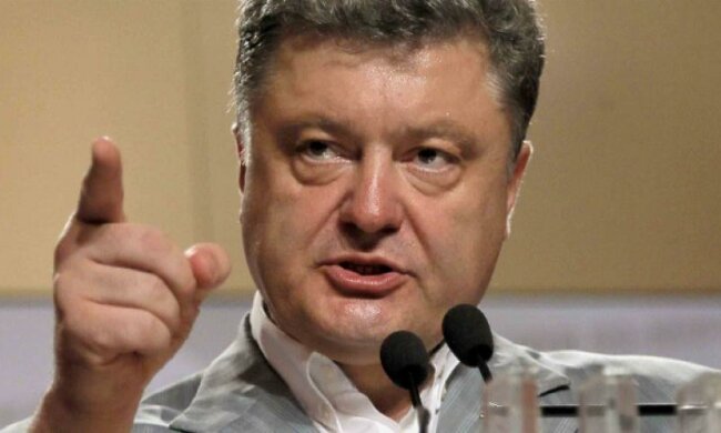 Порошенко заявив про масштабну спецоперацію в Україні 