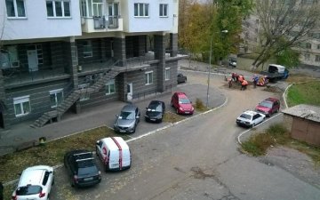 Киевлян стали воспитывать кислотой. В соцсетях - буря