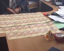 Декан харківського вишу попався на хабарі