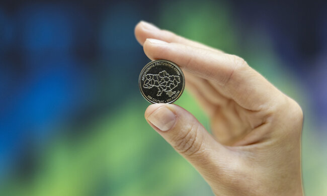 Монета фото