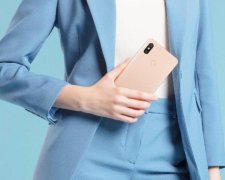 Смартфонов не будет: Xiaomi огорчила Android-юзеров