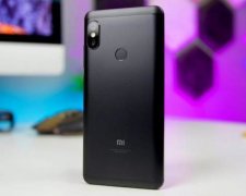 Xiaomi Mi A2: в мережі виявили "старшого брата" Mi 6X