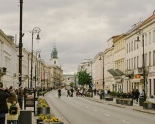 Краківське передмістя у Варшаві — пішохідна зона