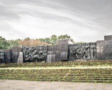 У Львові з'явився "пам'ятник окупантам"