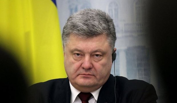 Порошенко получил советы относительно  железнодорожной блокады Донбасса