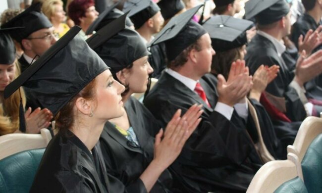 Студентов порадуют новыми стипендиями