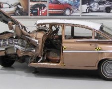 Краш-тест Chevrolet: модель 2009 року проти моделі 1959 (фото, відео)