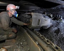 Кабмін виділив допомогу постраждалим від обвалу "Степової"