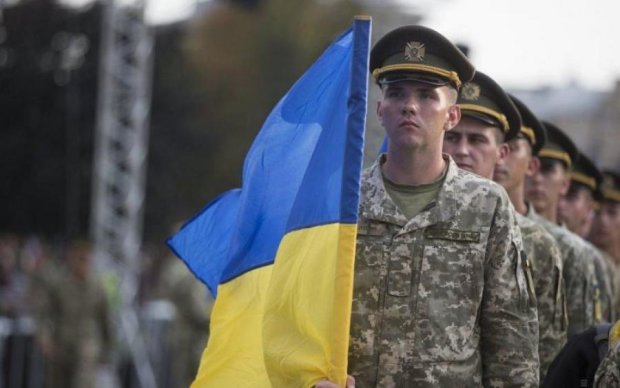 Це огидно: у мережі згадали "совкові" паради часів правління Януковича