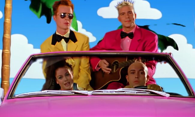 Группа Aqua, кадр из клипа на песню "Barbie Girl"