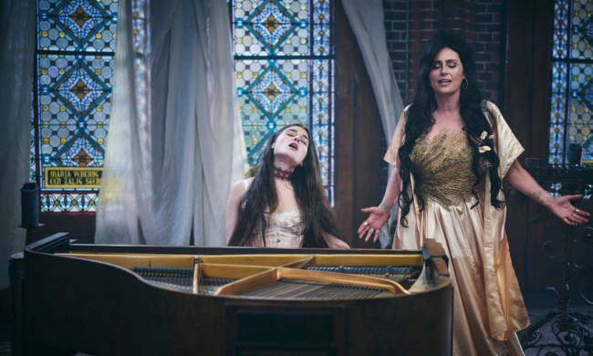 Jerry Heil и Within Temptation записали рок-веснянку: Шарон ден Адель впервые спела на украинском