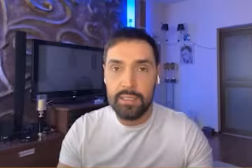 Певец Виталий Козловский ответил за "танцы на костях" украинцев: "Разрывает на куски"