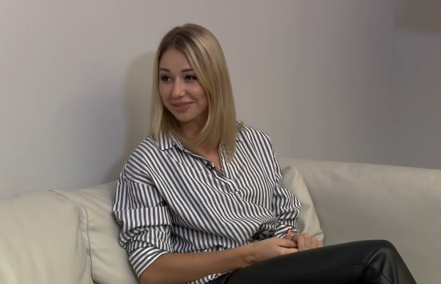 Лера Козлова, экс-солистка группы "Ранетки", кадр из интервью