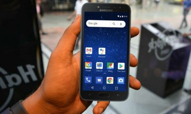 Galaxy J2 Core: первый смартфон Samsung за копейки