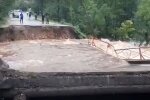Зруйнований міст у Тинді, скріншот з відео