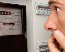Им все мало: электроэнергия в Украине снова подорожает