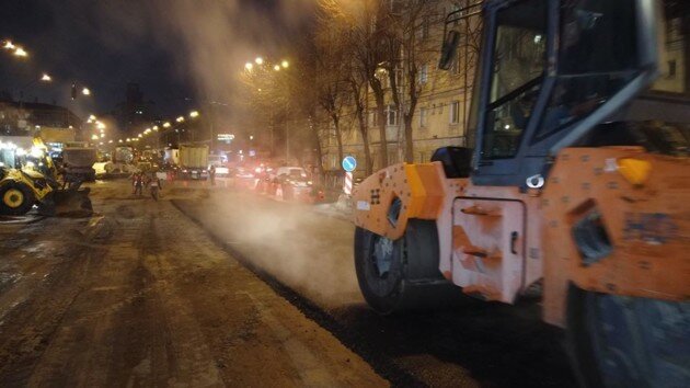 Киевляне высмеяли сверхбыстрый ремонт Шулявского моста, эпичные фото: "Идеальная волнистость!"