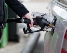 Эксперты рассказали, за чей бензин платят украинцы
