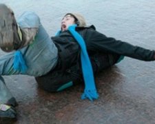 Як уникнути травми під час ожеледі