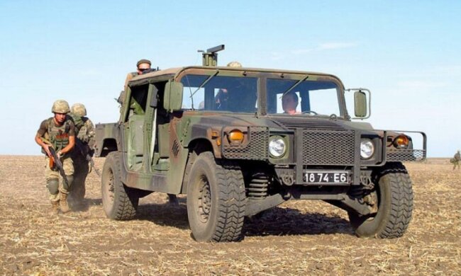 Под Мариуполем прошли учения украинской морской пехоты (фото)