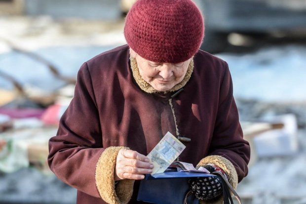 Скільки українські пенсіонери отримують після перерахунку: жорстока реальність в цифрах