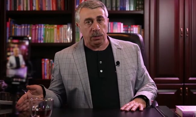 Доктор Комаровський, скрін з відео