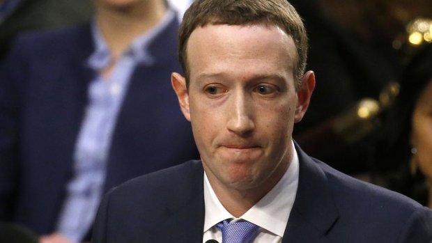 Facebook на грани краха, появилась печальная статистика за 2018 год