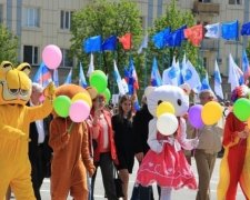 Бойовики "ЛНР" похвалилися масовкою до першотравня