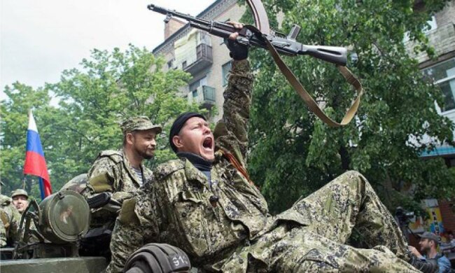 П'яні бойовики на Донбасі влаштували святковий алкотреш, гірше тварин: "нажерлись захиснички"