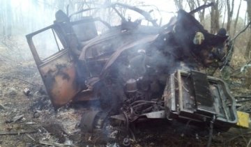 На Луганщині підірвалась українська військова машина